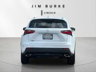 Lexus NX 200t 2017 4dr Crossover
