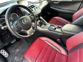 Lexus NX 200t 2017 4dr Crossover