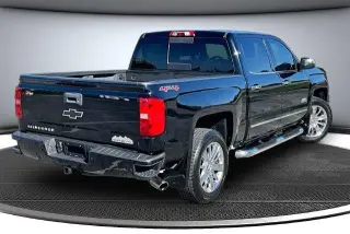 Chevrolet Silverado 1500 2015 4x4 High Country 4dr Crew Cab 5.8 ft. SB