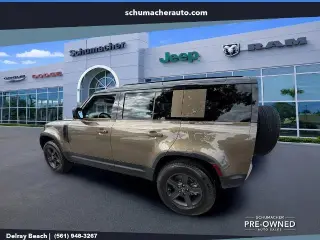 Land Rover Defender 2023 AWD 110 S 4dr SUV