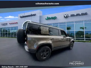 Land Rover Defender 2023 AWD 110 S 4dr SUV