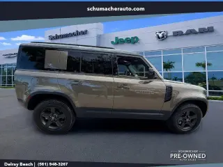 Land Rover Defender 2023 AWD 110 S 4dr SUV