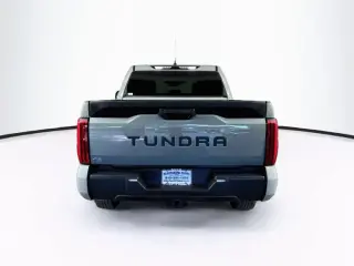 Toyota Tundra 2025 4x2 SR5 4dr CrewMax Cab Pickup SB