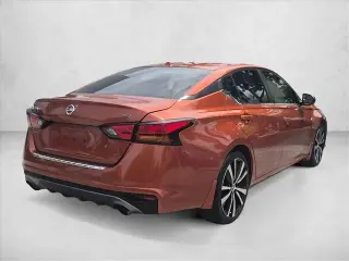 Nissan Altima 2021 2.5 SR Sedán 4 puertas