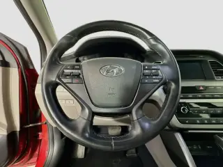 Hyundai SONATA 2017 Sport 4dr Sedán