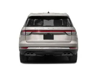 Lincoln Aviator 2023 AWD Reserve SUV de 4 puertas