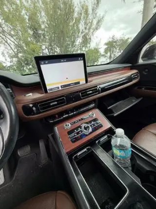Lincoln Aviator 2023 AWD Reserve 4dr SUV