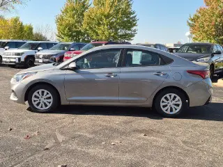 Hyundai ACCENT 2022 SE Sedán de 4 puertas