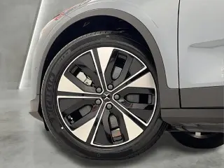 Polestar 2 2024 AWD Long Range Dual Motor 4dr Fastback