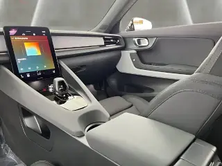 Polestar 2 2024 AWD Long Range Dual Motor 4dr Fastback