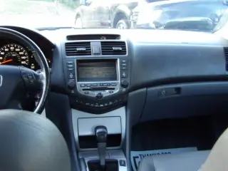 2006 HONDA ACCORD