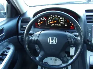 2006 HONDA ACCORD