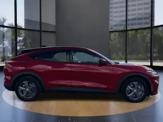 Ford Mustang Mach-E 2023 Select 4dr SUV