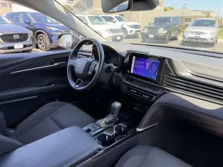 Toyota Camry 2025 AWD LE 4dr Sedan