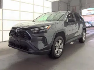 Toyota RAV4 Híbrido 2023 AWD LE 4dr SUV