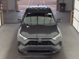 Toyota RAV4 Híbrido 2023 AWD LE 4dr SUV