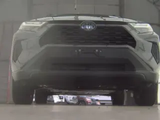Toyota RAV4 Híbrido 2023 AWD LE 4dr SUV