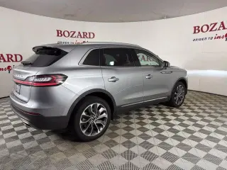 Lincoln Nautilus 2023 AWD Reserve 4dr SUV