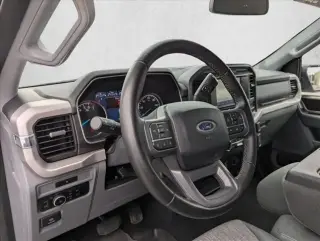 Ford F-150 2023 4x4 XLT puerta de 4 puertas SuperCrew 5.5 ft. SB