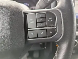 Ford F-150 2023 4x4 XLT puerta de 4 puertas SuperCrew 5.5 ft. SB