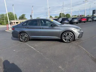 Volkswagen Jetta 2025 Sport 4dr Sedan