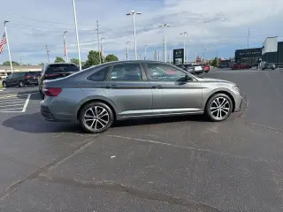 Volkswagen Jetta 2025 Sport 4dr Sedan