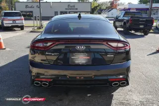 2020 KIA STINGER