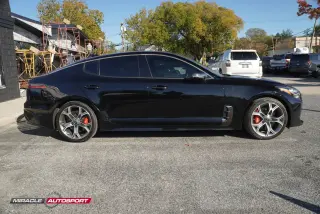 2020 KIA STINGER