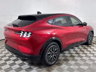 Ford Mustang Mach-E 2024 AWD Premium 4dr SUV