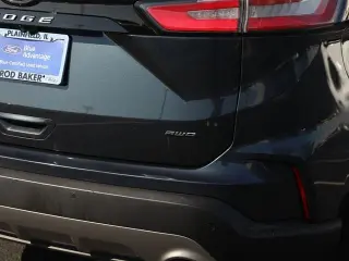 Ford Edge 2022 AWD Titanium 4dr Crossover