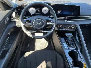 Hyundai ELANTRA 2024 SEL 4dr Sedán