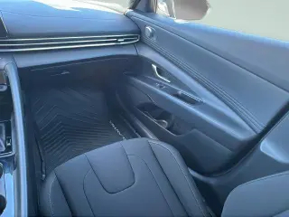 Hyundai ELANTRA 2024 SEL 4dr Sedán