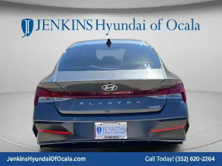 Hyundai ELANTRA 2024 Limited 4dr Sedán
