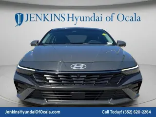 Hyundai ELANTRA 2024 Limited 4dr Sedán