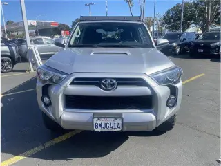 Toyota 4Runner 2020 4x4 SR5 4dr SUV