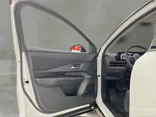 Nissan Ariya 2023 Venture+ 4dr Crossover