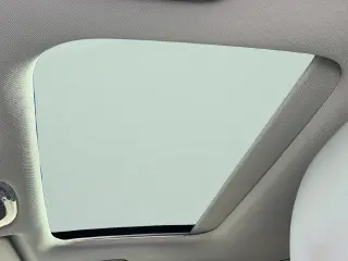Hyundai KONA 2024 AWD Limited 4dr Crossover