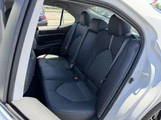Toyota Camry 2023 AWD SE 4dr Sedan