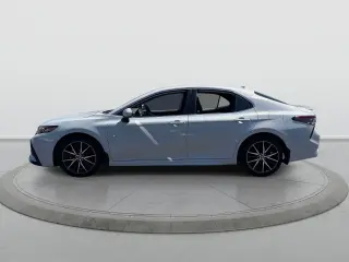 Toyota Camry 2023 AWD SE 4dr Sedan
