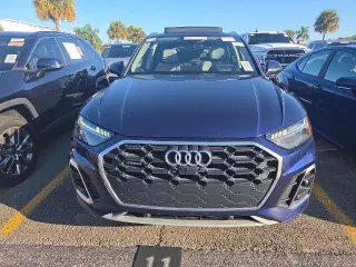 Audi Q5 2022 AWD quattro S line Prestige 45 TFSI SUV 4 puertas