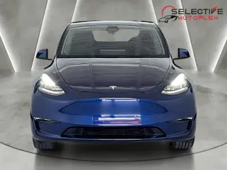 Tesla Model Y 2023 AWD 4dr Crossover