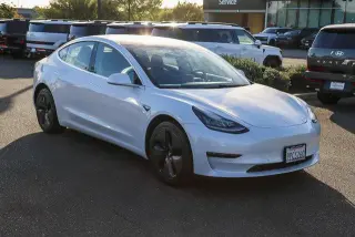 Tesla Model 3 2018 AWD largo alcance 4 puertas Fastback