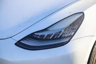 Tesla Model 3 2018 AWD largo alcance 4 puertas Fastback