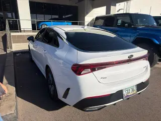 Kia K5 2021 LXS 4dr Sedán