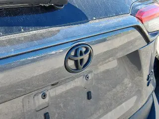 Toyota RAV4 2025 AWD XLE 4dr SUV