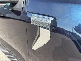 Ford F-150 2021 4x4 XLT 4p SuperCrew 5.5 ft. SB