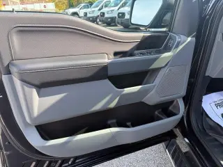 Ford F-150 2021 4x4 XLT 4p SuperCrew 5.5 ft. SB