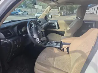 Toyota 4Runner 2016 4x4 SR5 4dr SUV