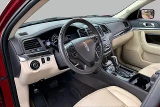 Lincoln MKS 2015 4dr Sedan