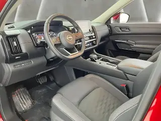 Nissan Pathfinder 2024 SV 4dr SUV